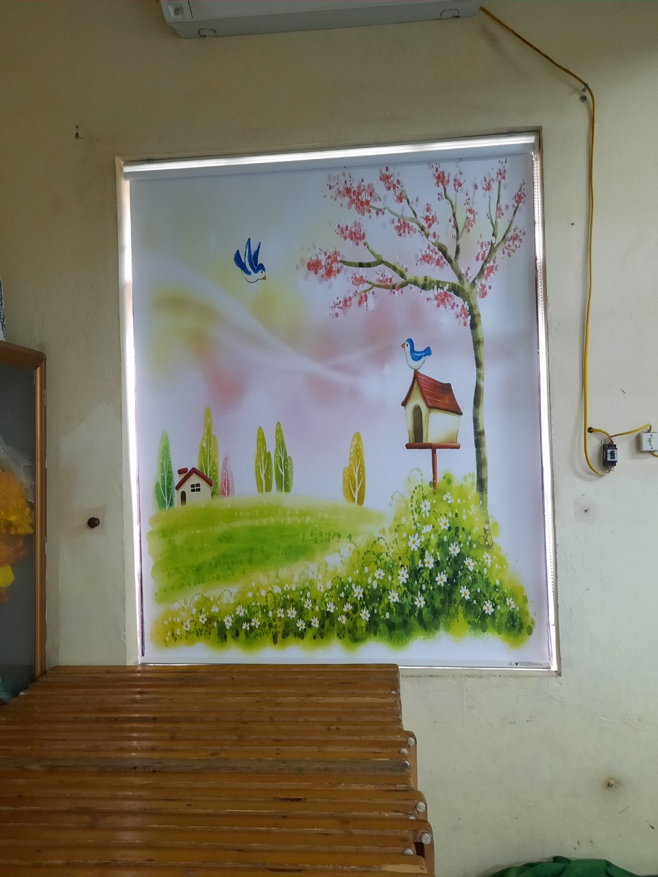Rèm cuốn tranh - Rèm Cửa Bắc Ninh - Công Ty TNHH Mành Rèm Tuấn Đạt